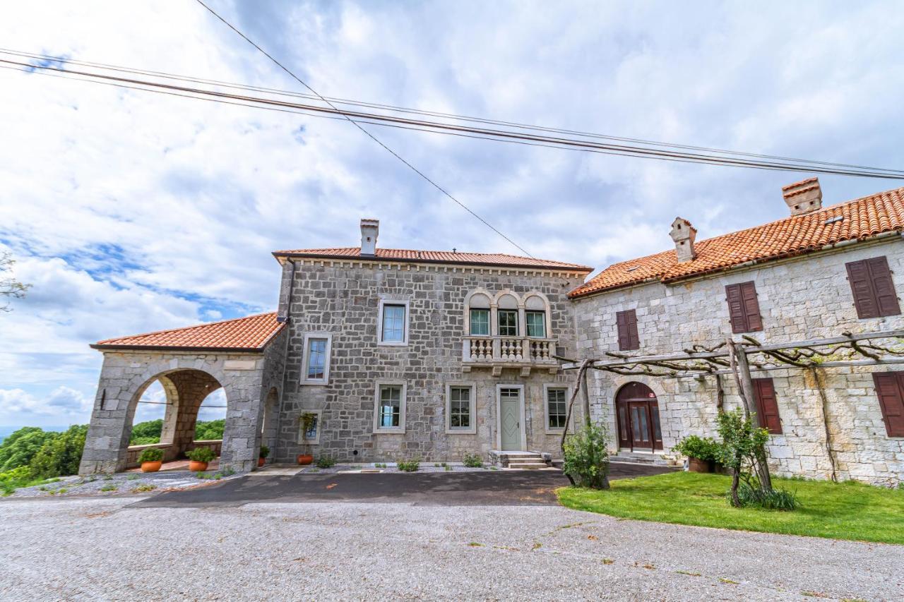 Vila Brinovka Kostanjevica na Krasu Exterior foto